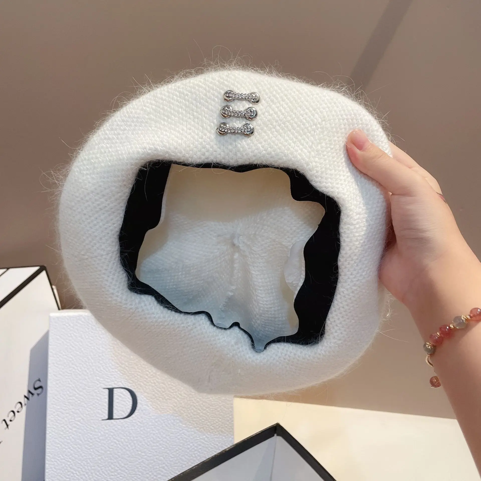 Real Rabbit Fur Knitted Beret Women Winter Warm Hat Csual Lady Berets Walking Cap Korean Fashion French Artist Painter Hats