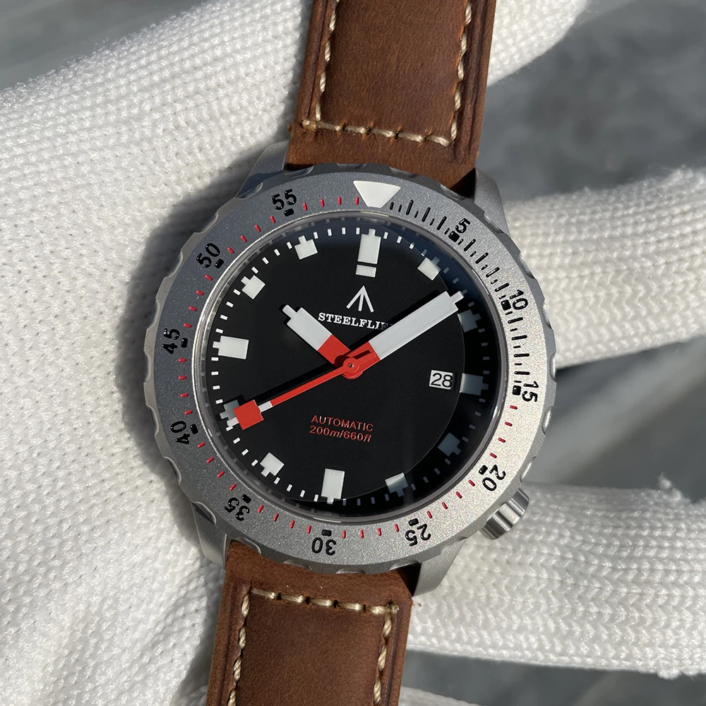 STEELFLIER Offizielle SF752 Mode Mechanische Armbanduhr NH35 Uhrwerk Super BGW9 Leuchtende 20Bar Wasserdichte Luxus Taucheruhren – Detail 23