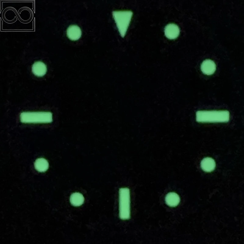 NOOKIDA 28.5mm Simple Green Luminous MOP Sterile Triangle Markers Vintage Watch Face Dial Suitable NH35 Automatic Movement Parts