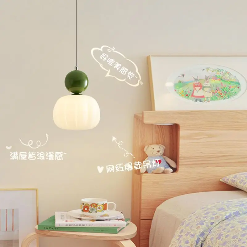 크림색 바람 탁상 샹들리에 침실 모던 심플 호박 소형 샹들리에 북유럽 거실 바 복도 조명