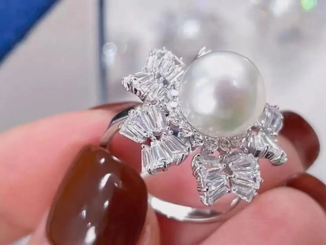 

charming 10-11mm south sea round white pearl ring 925s