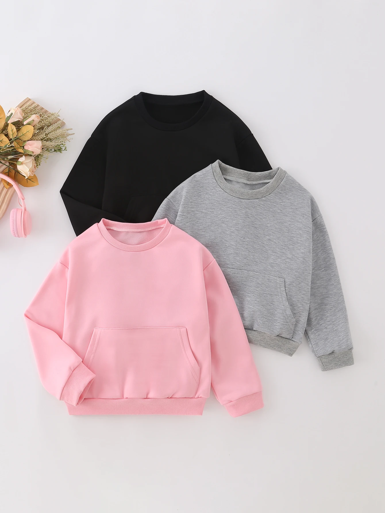 

3-piece girls' fashionable round-neck cute long-sleeved trendy plain-color pocket design casual hoodie for autumn-winter season