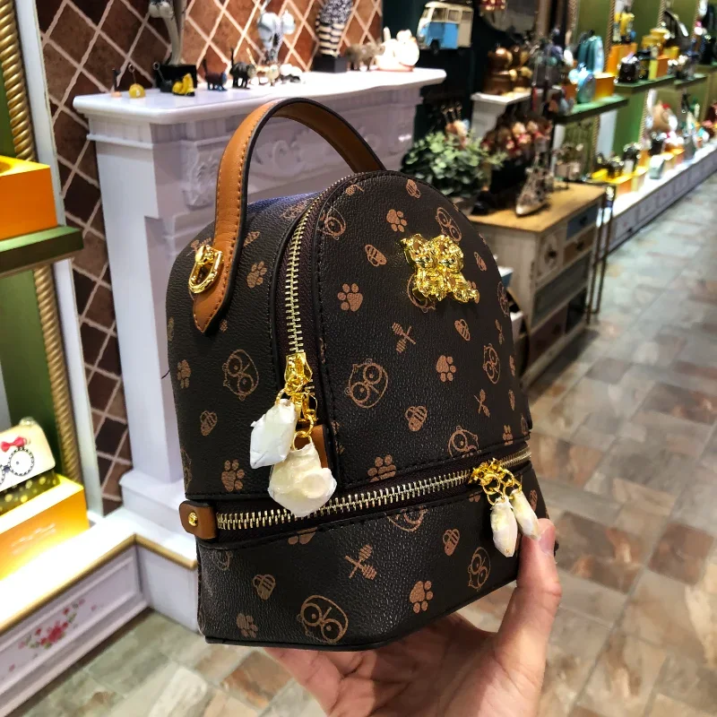 CREAM BEAR Fashion Small Knapsack Coffee Color Cartoon Cute Backpack Women's Fashion Mini Backpack Single Shoulder Crossbody Bag