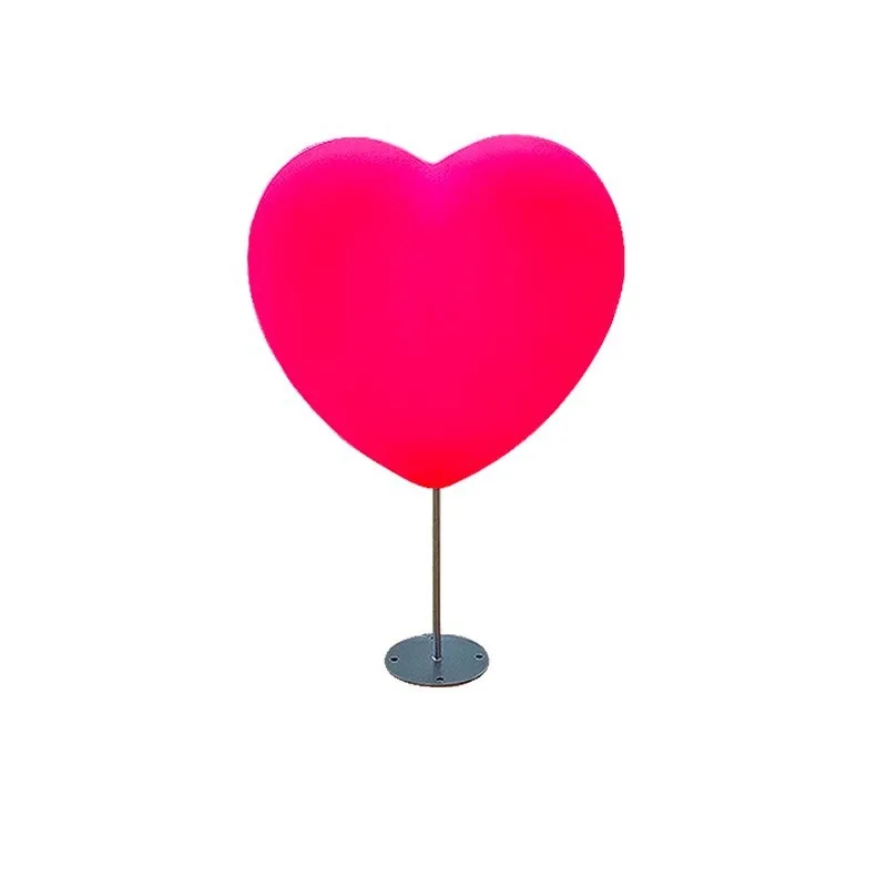 Outdoor lawn love lamps, shopping malls, green belts, ground lighting scenic spots, heart-shaped atmosphere, decoration of floor
