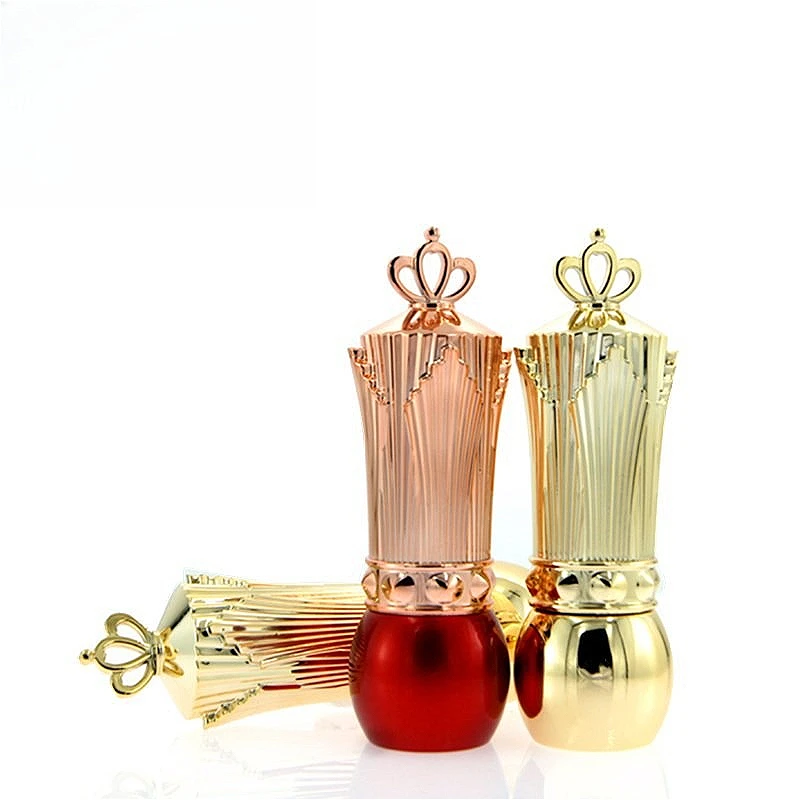 3.8g Refillable Lipstick Tube in Red Gold, Crown Design Irregular Round Case for Cosmetic Packaging