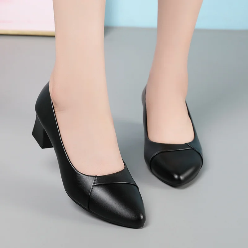 Women Soft Shallow Mouth Mid Heel Office Pumps PU Leather Solid Square Heeled Spring Autumn Pointed Toe Soft Bottom Loafers