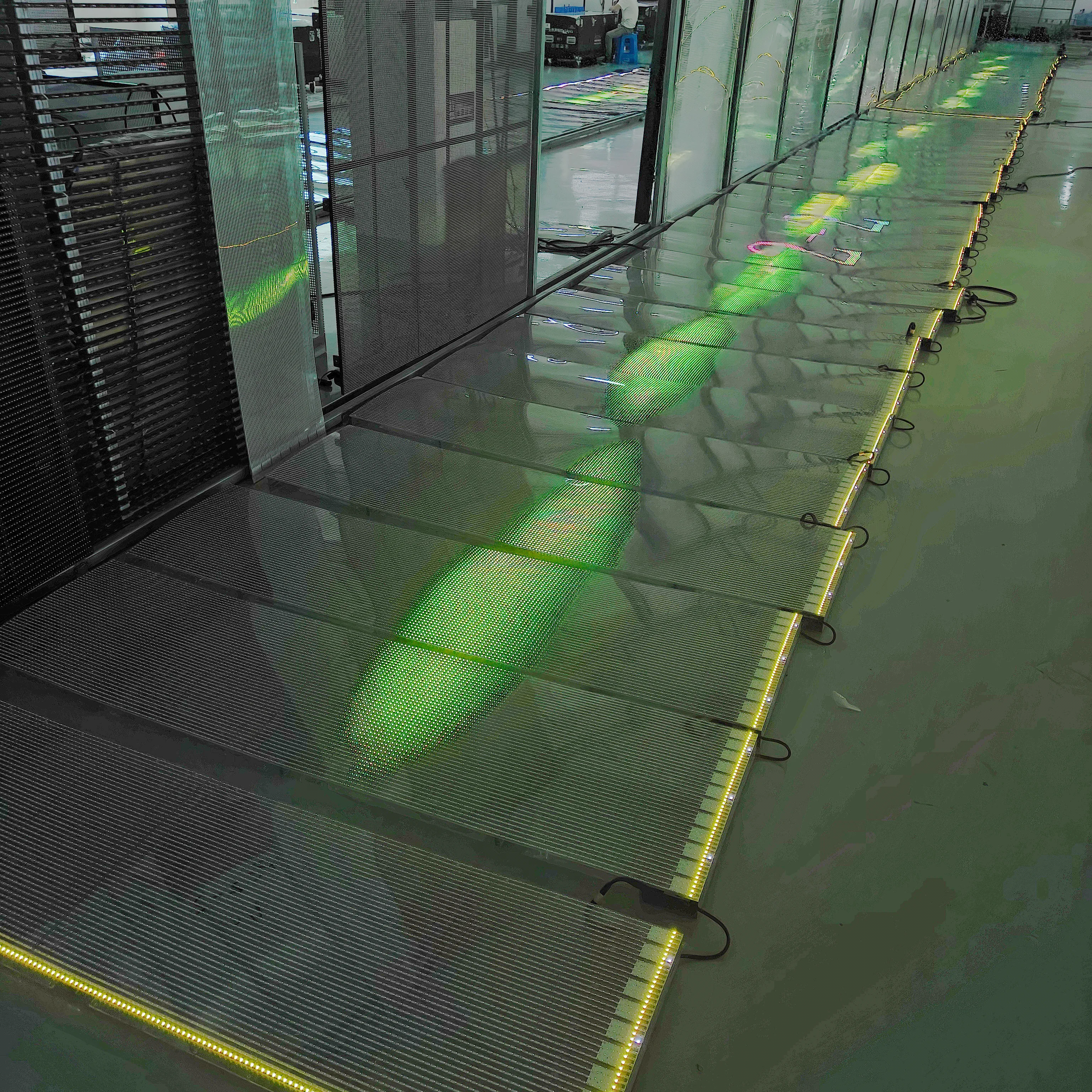 Customizable Wholesale New Design LED Film Screen Flexible Best Selling High Quality Transparent LED Film Screen Adhesive