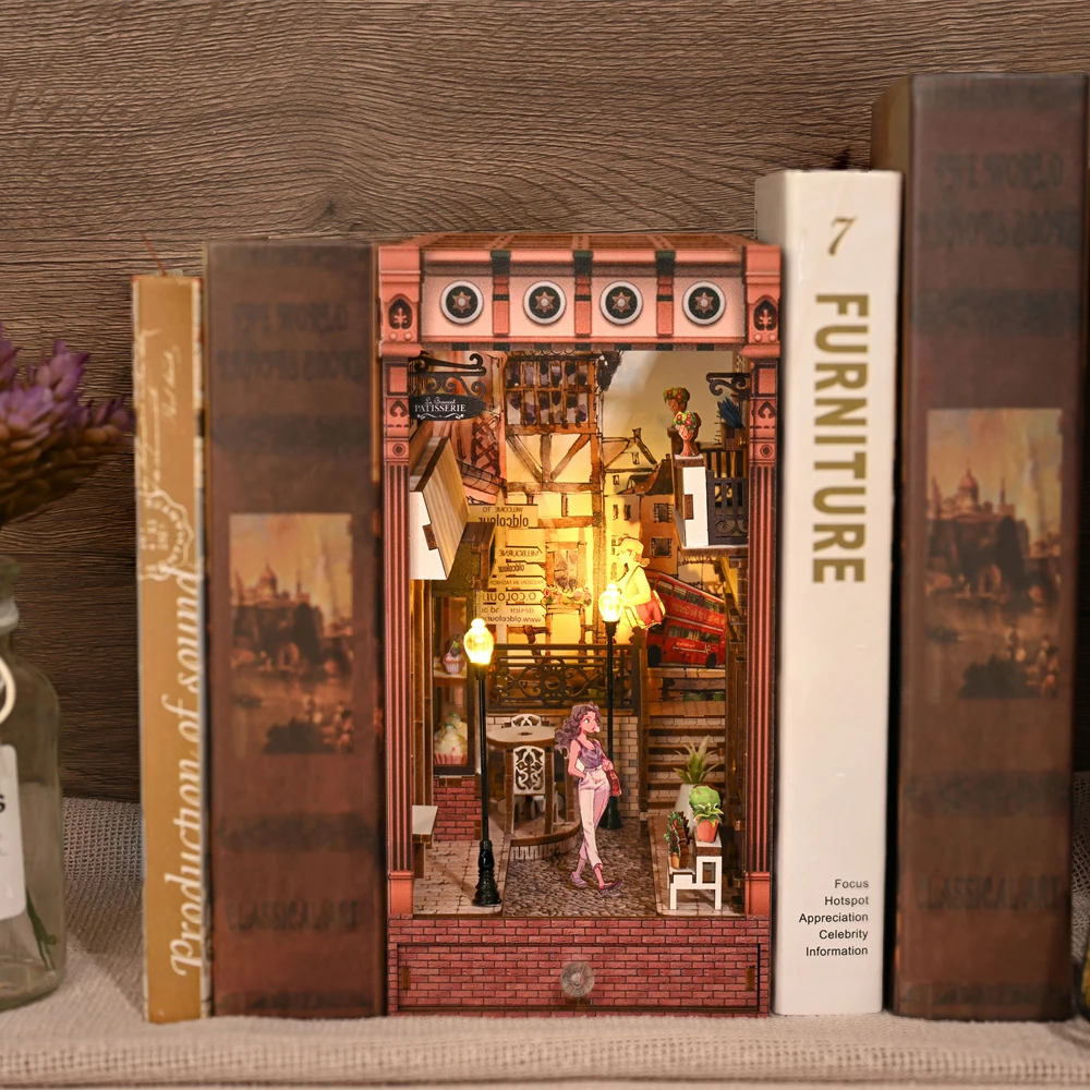 Imagem -05 - Retro Faça Você Mesmo Madeira Livro Nook Inserção de Prateleira Kits em Miniatura Cidade Europeia Streetscape Estante Home Bookend Decor Handmade Presentes