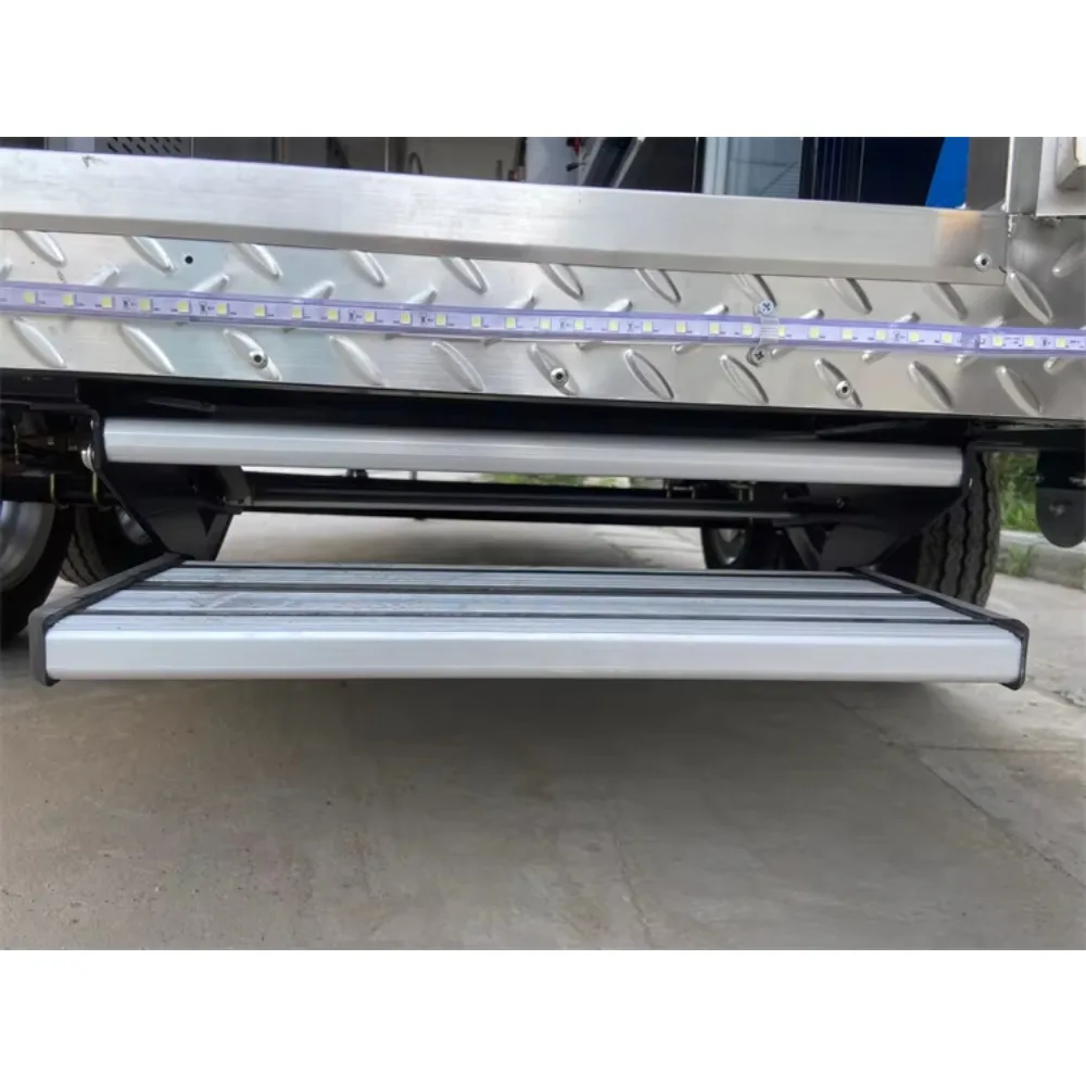 W pełni wyposażona przyczepa do żywności Mobilna kuchnia Stacja sprzedaży fast foodów Konfigurowalny sprzęt biznesowy dla sprzedawców ulicznych