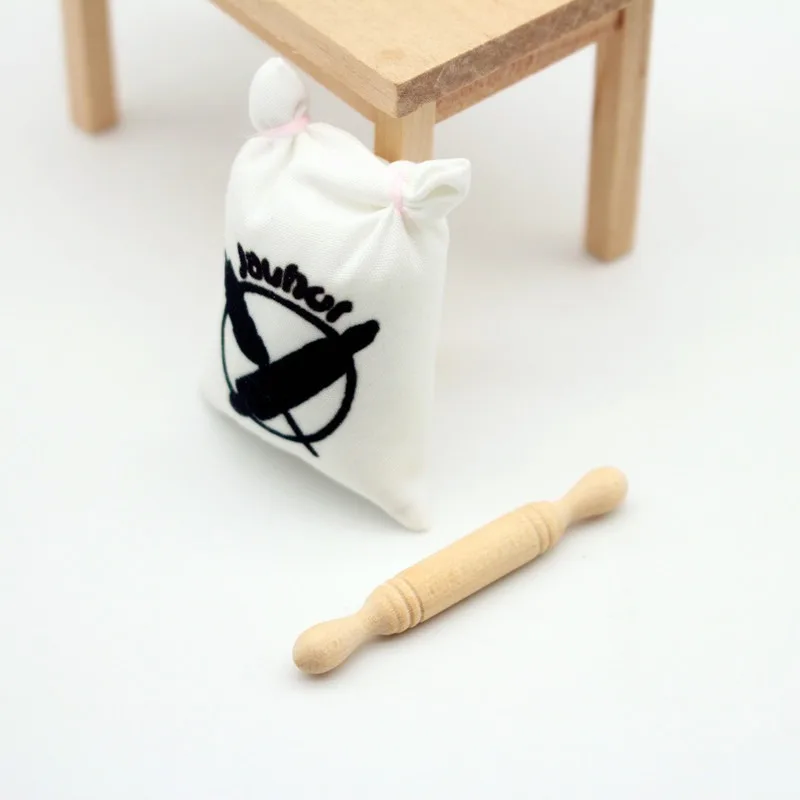 Dollhouse, flour bag, rolling pin, miniature food toy, mini furniture model, miniature kitchen toy