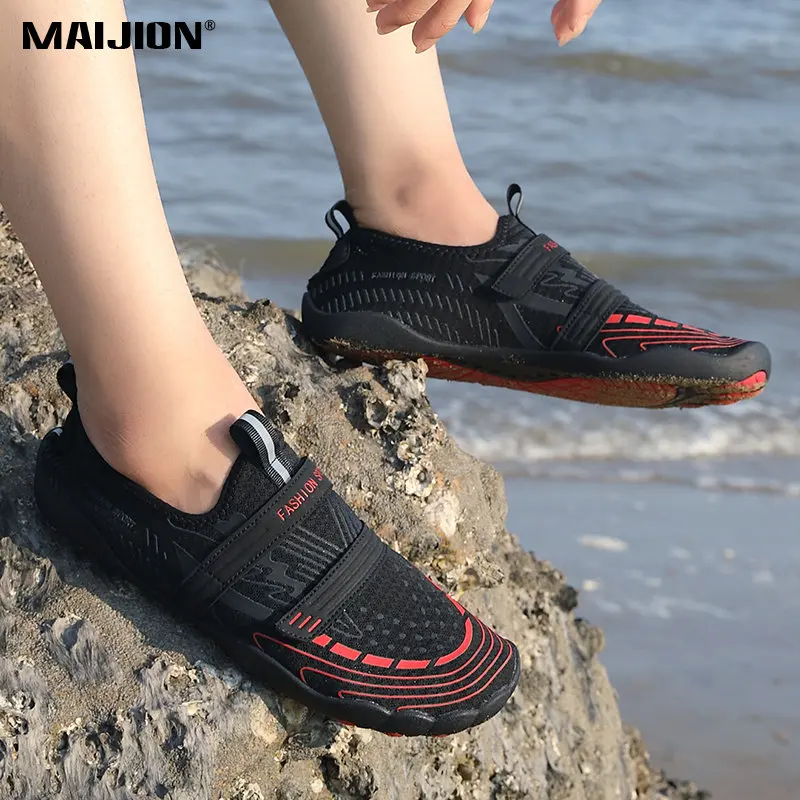 

Quick Dry Comfortable Swimming Aqua Shoe Beathable Seaside Surfing Men Women Barefoot Water Shoe Elastic Non Slip Beach Shoe