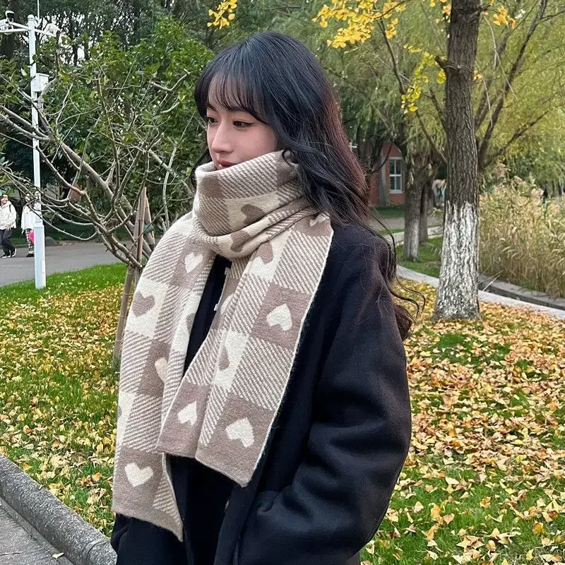 Knitted Scarf Love Heart Scarf Black White Plaid Scarf Thickened Warm Winter Women\'s Scarves Christmas New Year Gifts