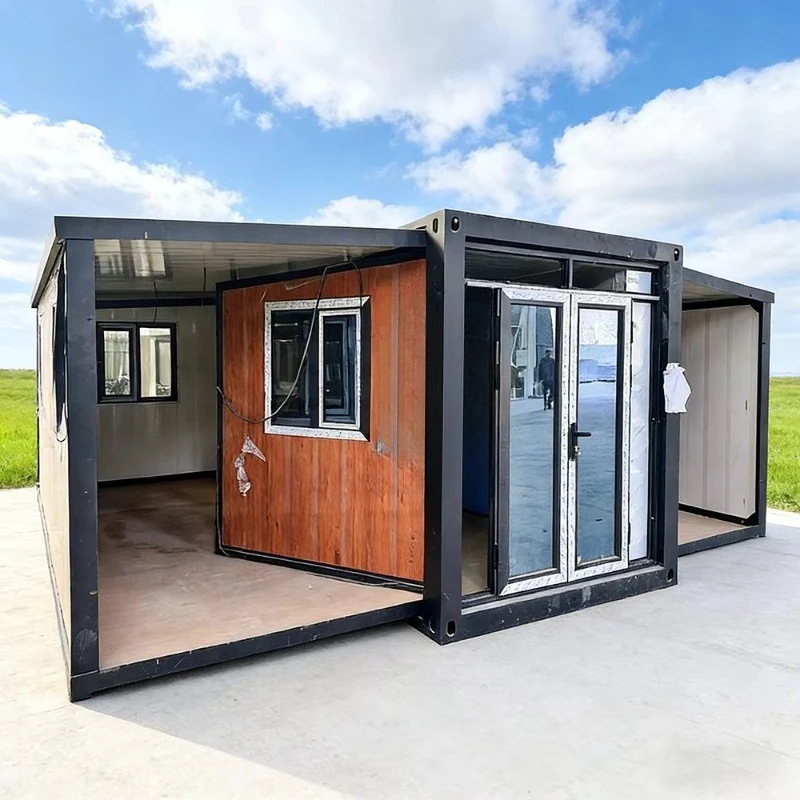 Prefabricated 40 Container Home Foldable Micro Hotel Warehouse with Detachable Design Casa Panel De Sandwich