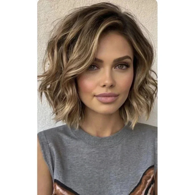 

100% Human Hair Fashion Charming Women's Short Brown Mix Blond Wavy Wigs 12 In