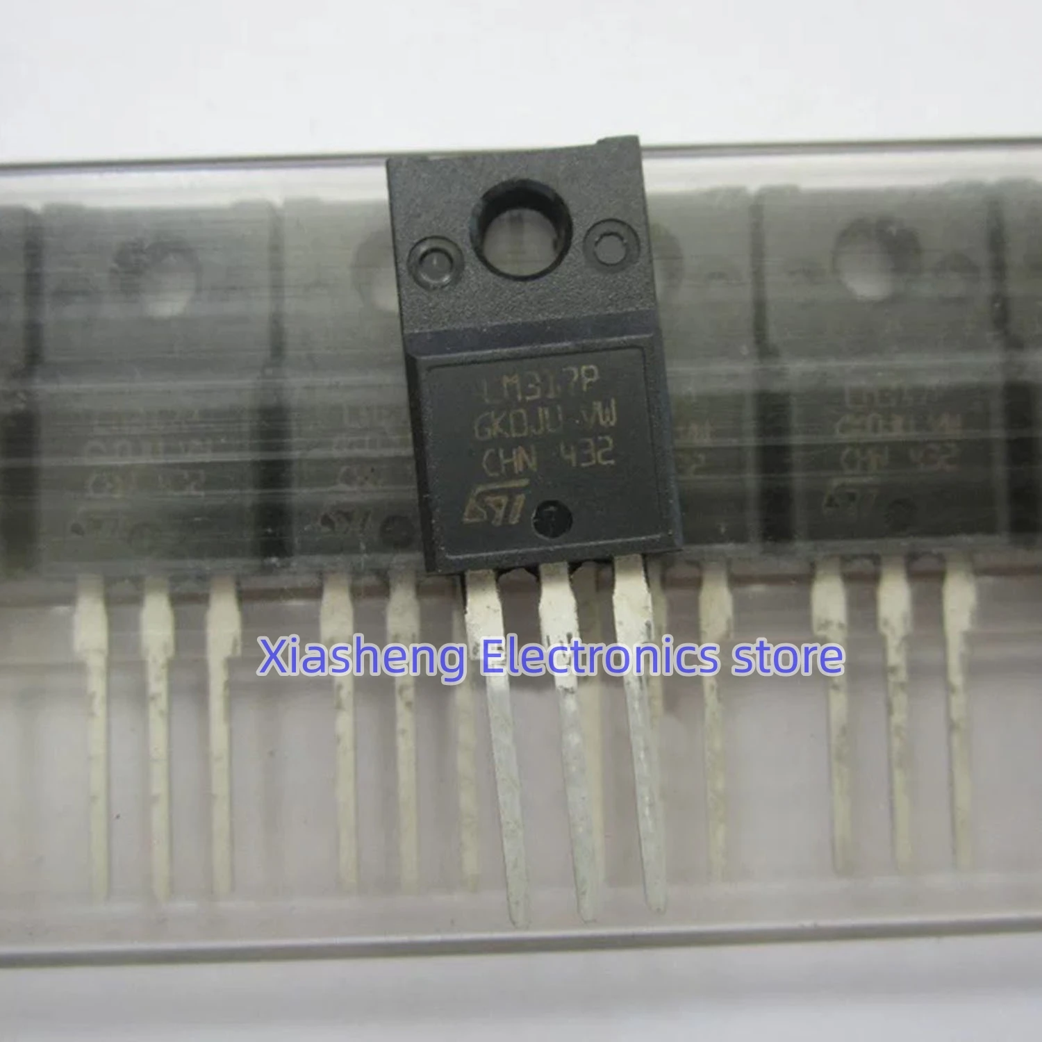 

New Original 10Pcs LM317P TO-220F Transistor In Stock Good Quality