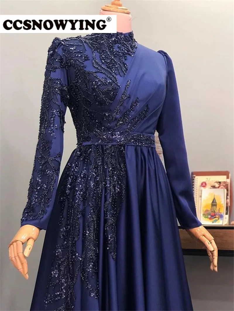 Abiti da sera musulmani a maniche lunghe blu reale Appliques di raso abito da festa formale islamico donna arabo Kafatn Robe De Soiree