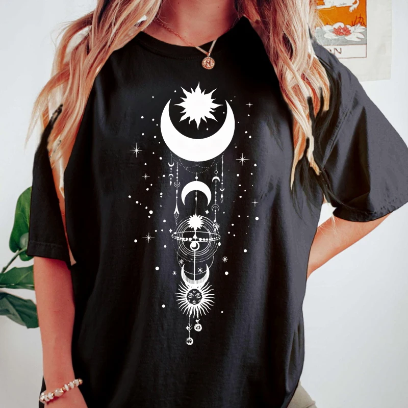 Funny Moon Print T-shirts For Women Summer Short Sleeve Round Neck Cute Loose T-shirt Creative Personalized Tops