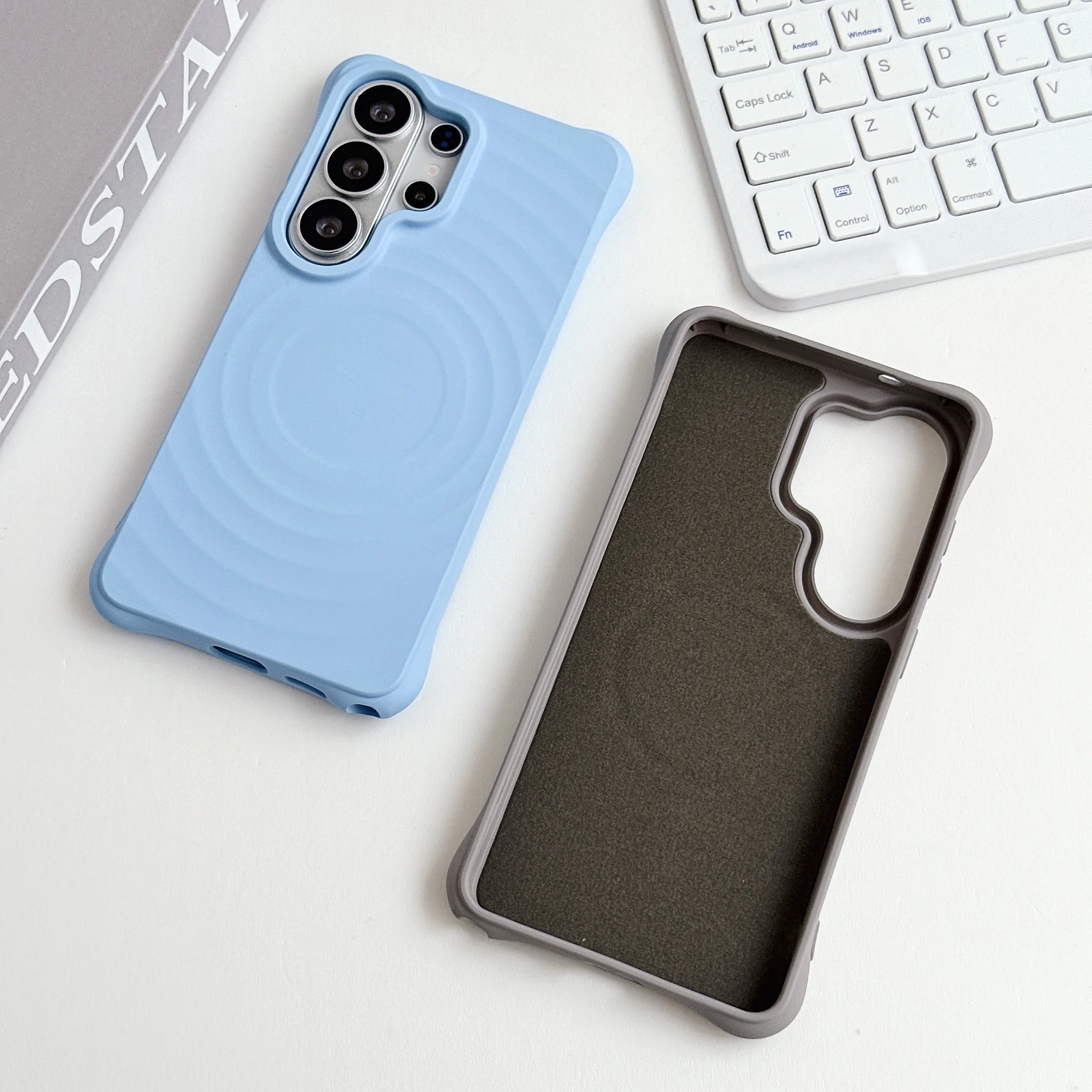 부드러운 실리콘 자석 무선 충전 폰 케이스 (맥세이프 - Phone Cases Rimowa 리뷰 및 가격