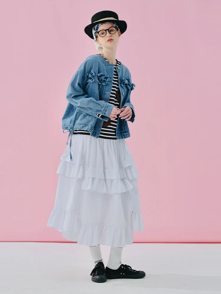 

Versatile White Ruffled Midi Skirt Elegant Layered Look Must - have for Daily Campus Outfits Embrace Youthful Vitality 244935