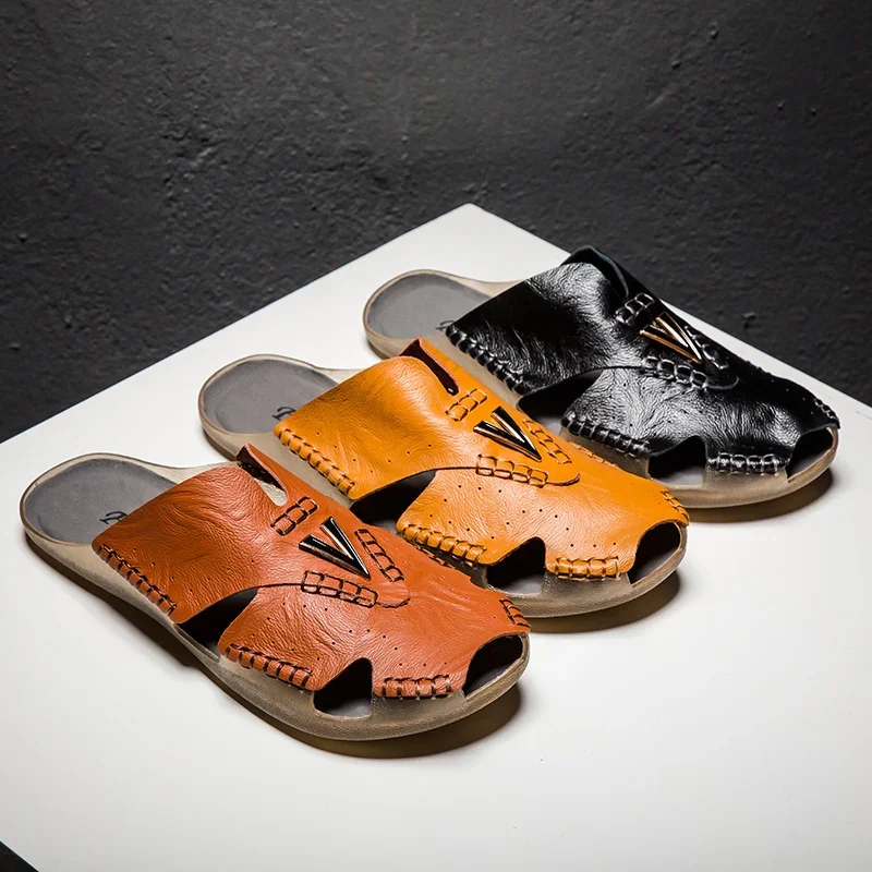 2024 جديد شبشب جلدي الرجال تأثيث المنزل أرضية داخلية الأحذية الكلاسيكية الشرائح الجلدية Sandalias Zapatos Hombre