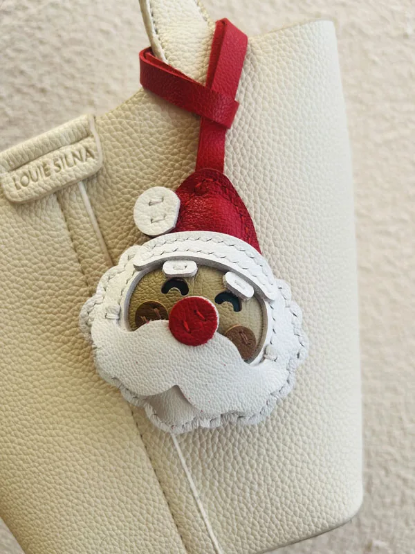 

Leather Father Christmas Keychain Pendant Mobile Phone Pendant Bag Father Christmas Keychain Goatskin