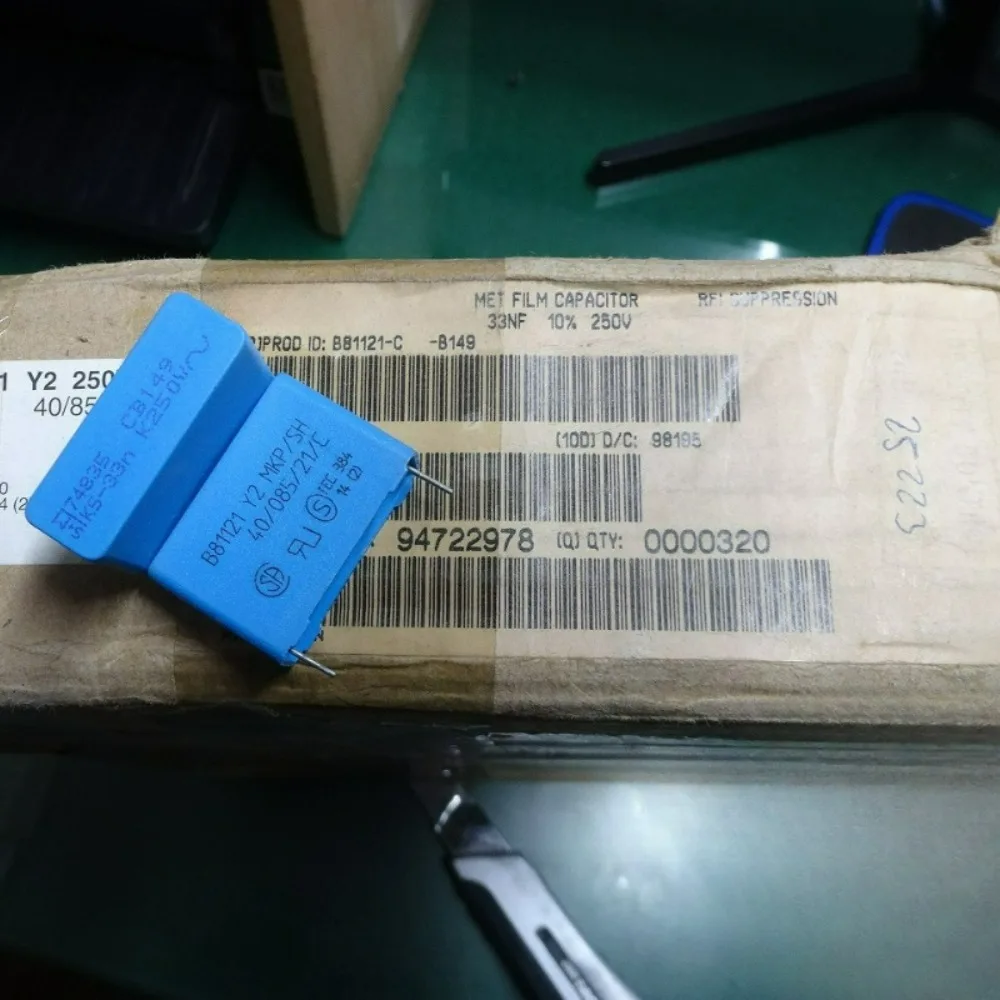 

5pcs/lot EPCOS 0.033uf 250vAC 33nf 333 K Y2 Brand New 27.5mm Film Capacitor B81121