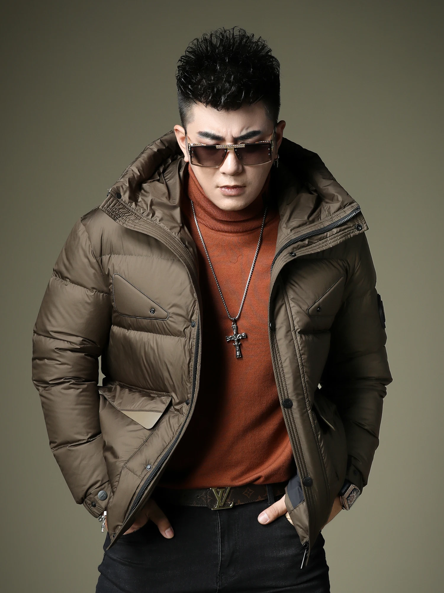 Men's Thiened Hooded down Jaet Winter Warm Windproof Youth Faion White Du Feather Padded Coat Bread Sle Outerwear