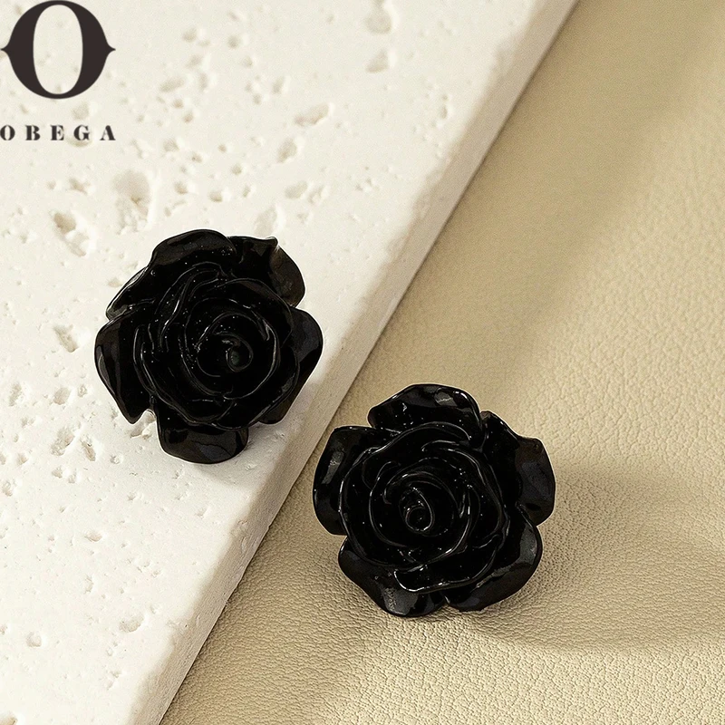 Obega Flower Shape Trio Earrings For Women Red Black White Resin Flowers Earring Stud Vintage Cute Girl Kid Post Gift