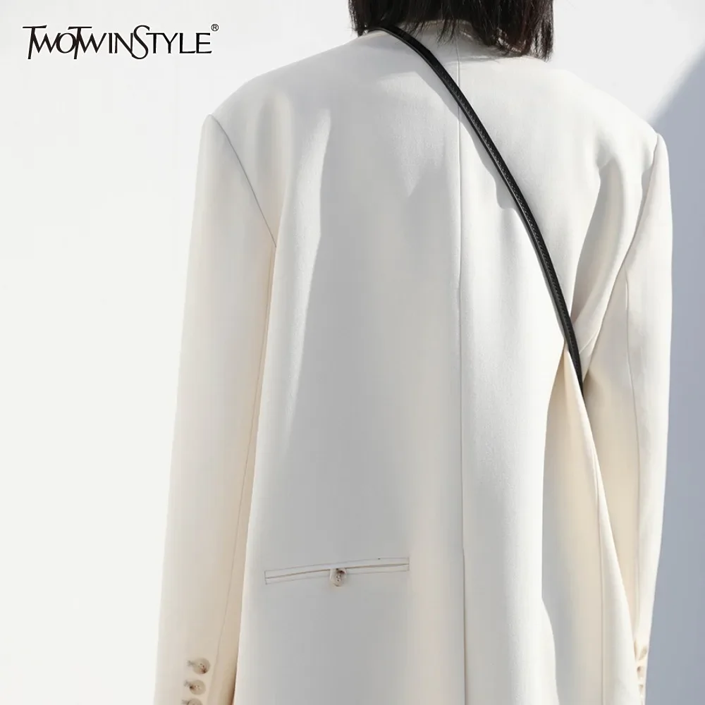 

TWOTWINSTYLE Solid Spliced Button Loose Blazers for Women Lapel Long Sleeve Temperament Coats Female Fashion New