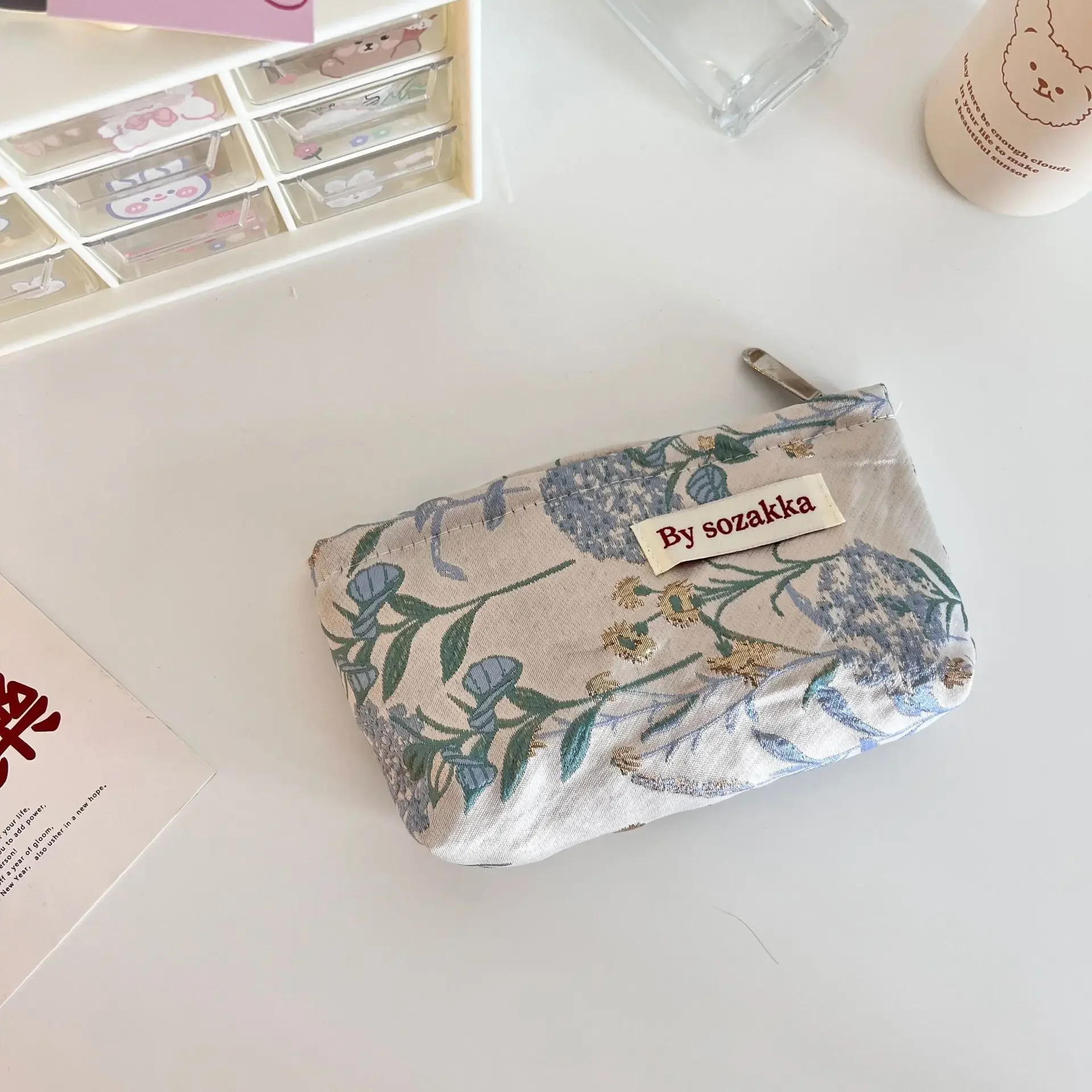 Toiletry Beauty Case 가방 косметичка Embroidery Cosmetic Bag Makeup Organizer Bags Korean Cosmetic Pouch Clutch Bag for Women Cute