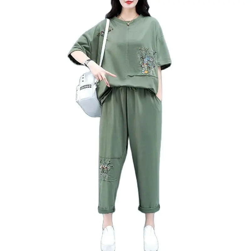 2023 Mom's Summer New Embroider Loose Women's Slim Casual Suit 40 Years Old And 50 Middle-aged Sportswear Two-piece Sets Female