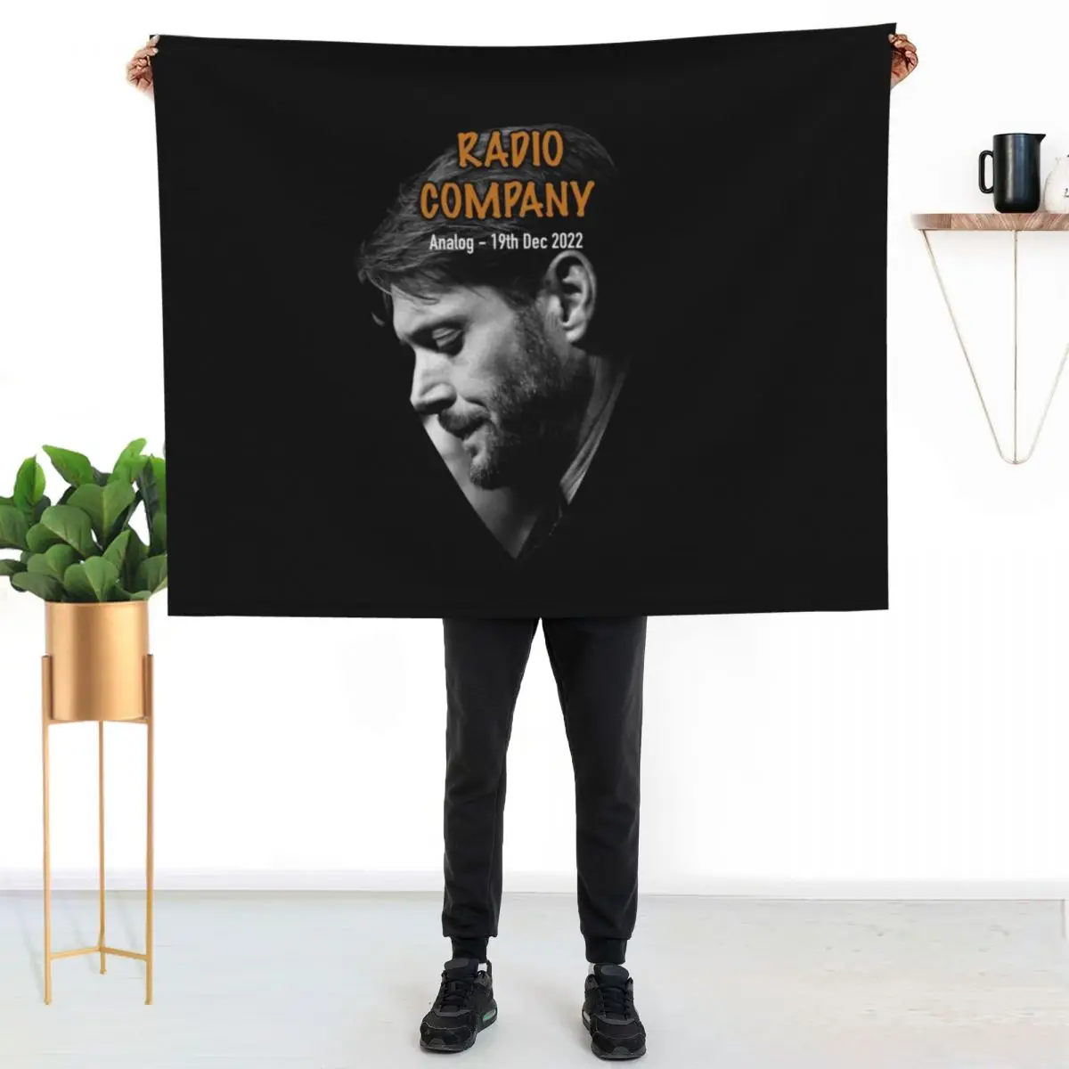 

Jensen Radio Company Guitar Pick Throw Blanket Warm Comfortable Blanket Gift for Parents Friends