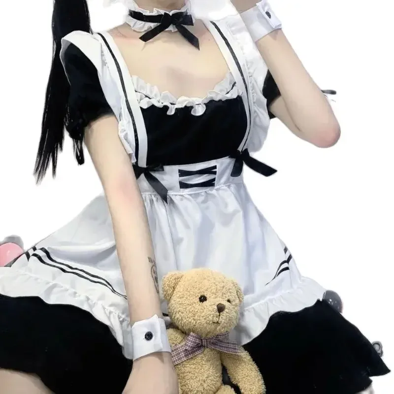 ผู้ใหญ่อะนิเมะสีดําน่ารักLolitaแม่บ้านเครื่องแต่งกายผู้หญิงน่ารักCosplayเครื่องแต่งกายภาพเคลื่อนไหวแสดงญี่ปุ่นชุดเสื้อผ้า