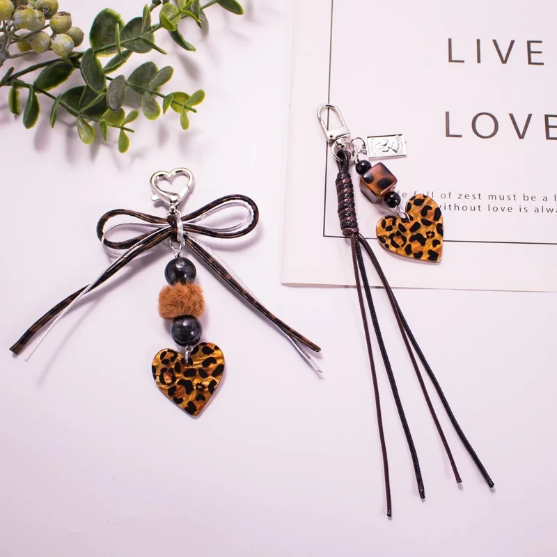 1Pcs Leopard Heart Phone Key Chains Charm Strap Girl Gift Cute Chain Lanyard Pendant For Smartphone