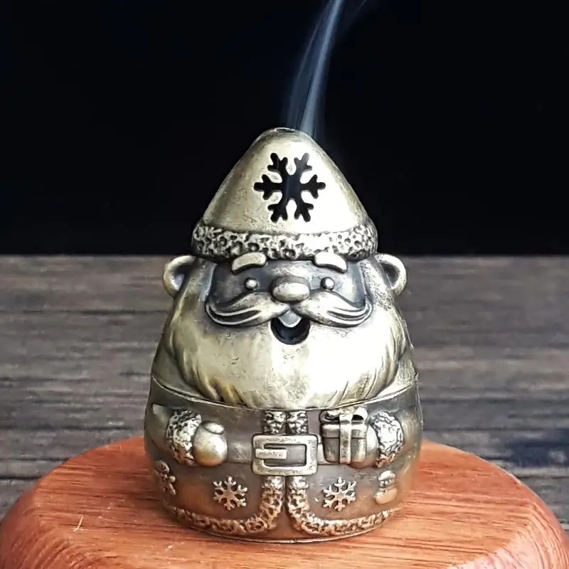 Metall-Weihnachtsmann-Räuchergefäß mit Hohlschneeflocken-Design Perfekt – Detail 10