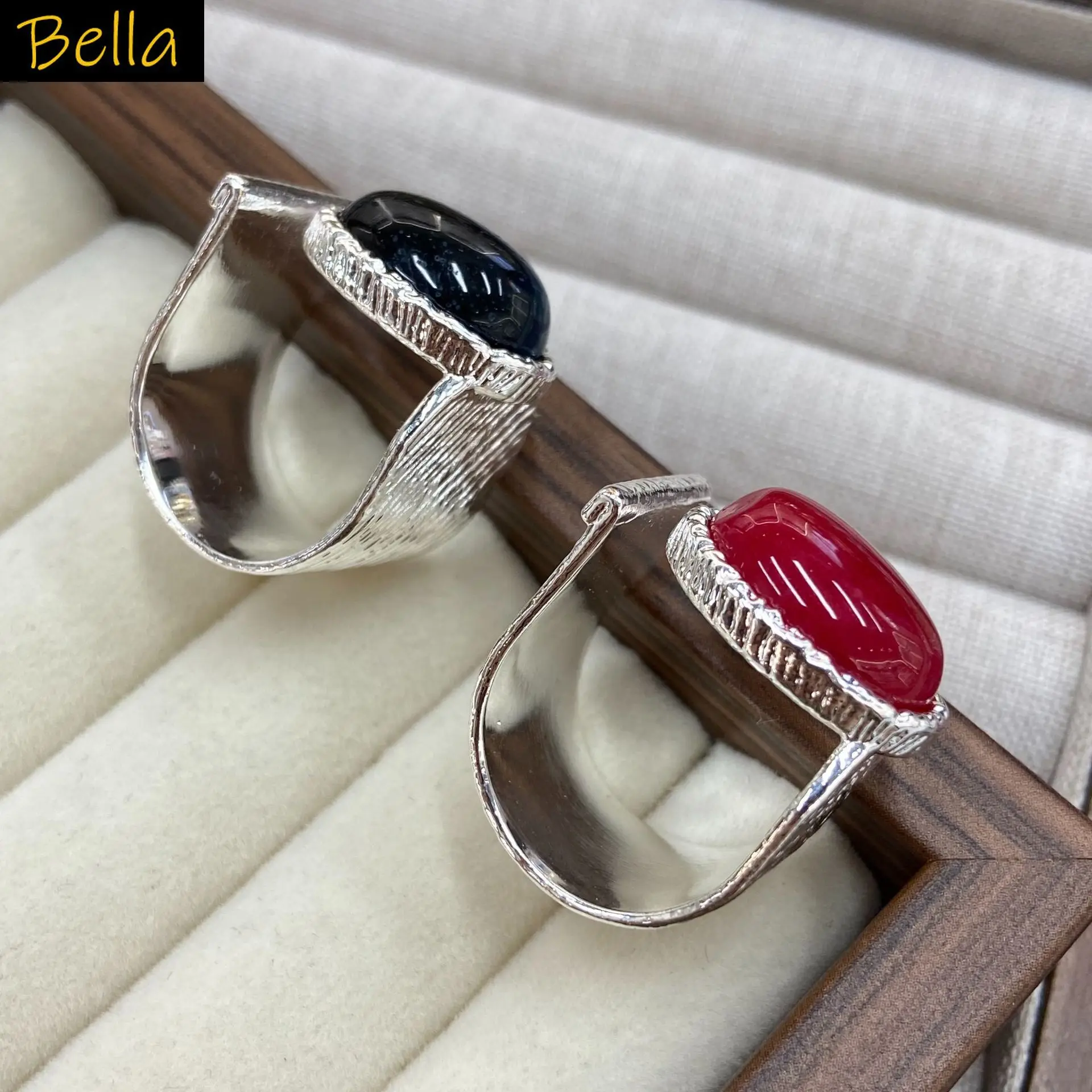 Vintage Silver Wide Open Cuff Ring Oval Red Black Agate Natural Stone Adjustable Ring for Women Elegant Daily Commute Jewelry