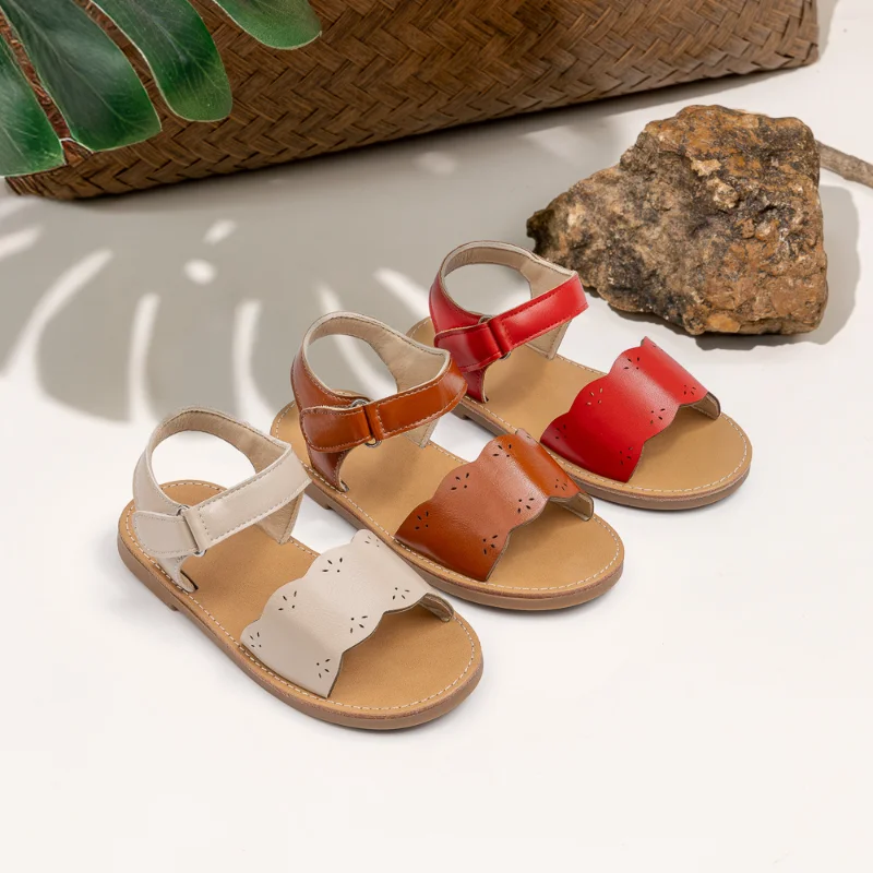 

2025 Summer New Fashion Hollow Pattern Lace Girls' Sandals Breathable Comfortable Flat Shoes Sandalias de verano para niñas