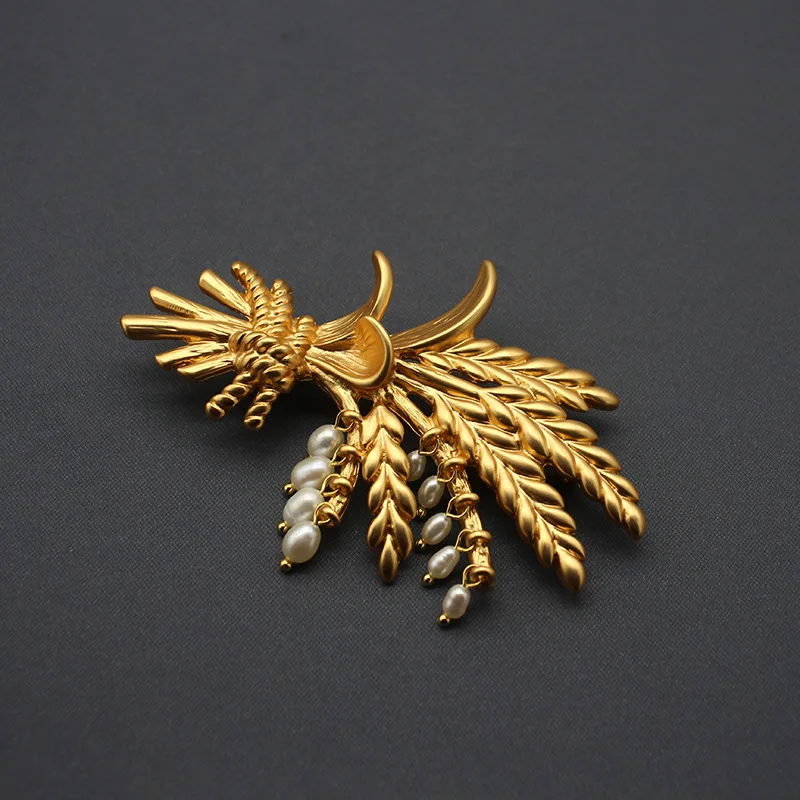 Used Freshwater Pearl Wheat Ear Brooch - Matte Gold, Solid Gold Jewelry - Minimalist and Versatile Style view 3