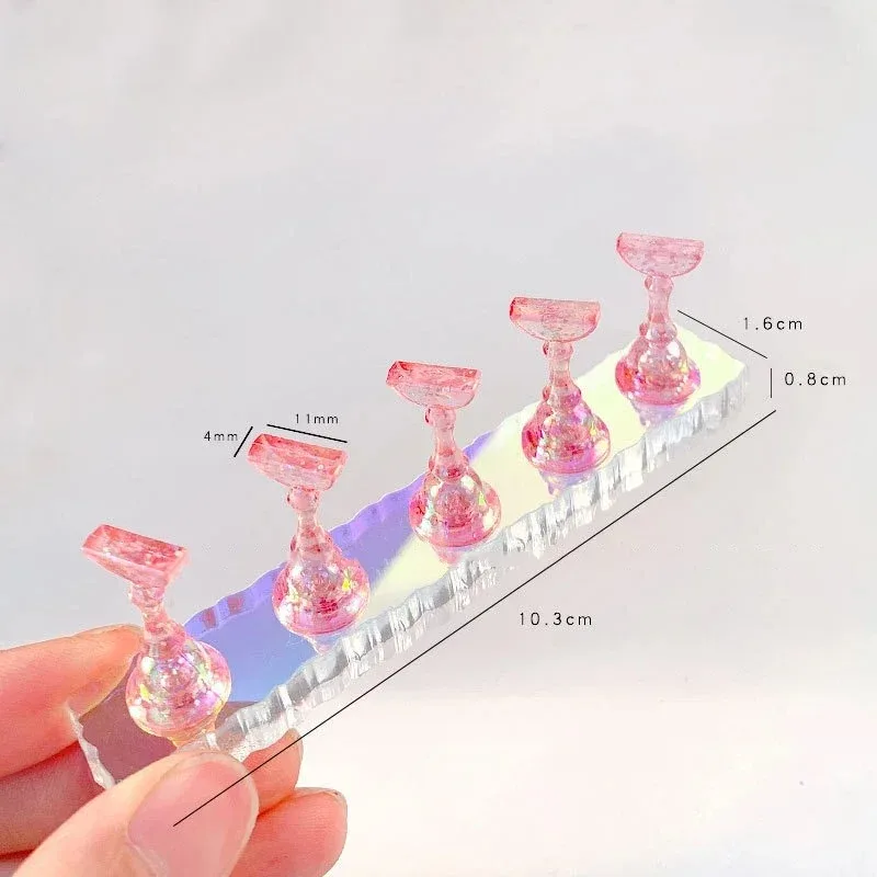 Aurora Magnetic Nail Holder Practice Display Stand Acrylic Crystal Showing Shelf Nail Art Tool Colorful Nail Polish For Novice