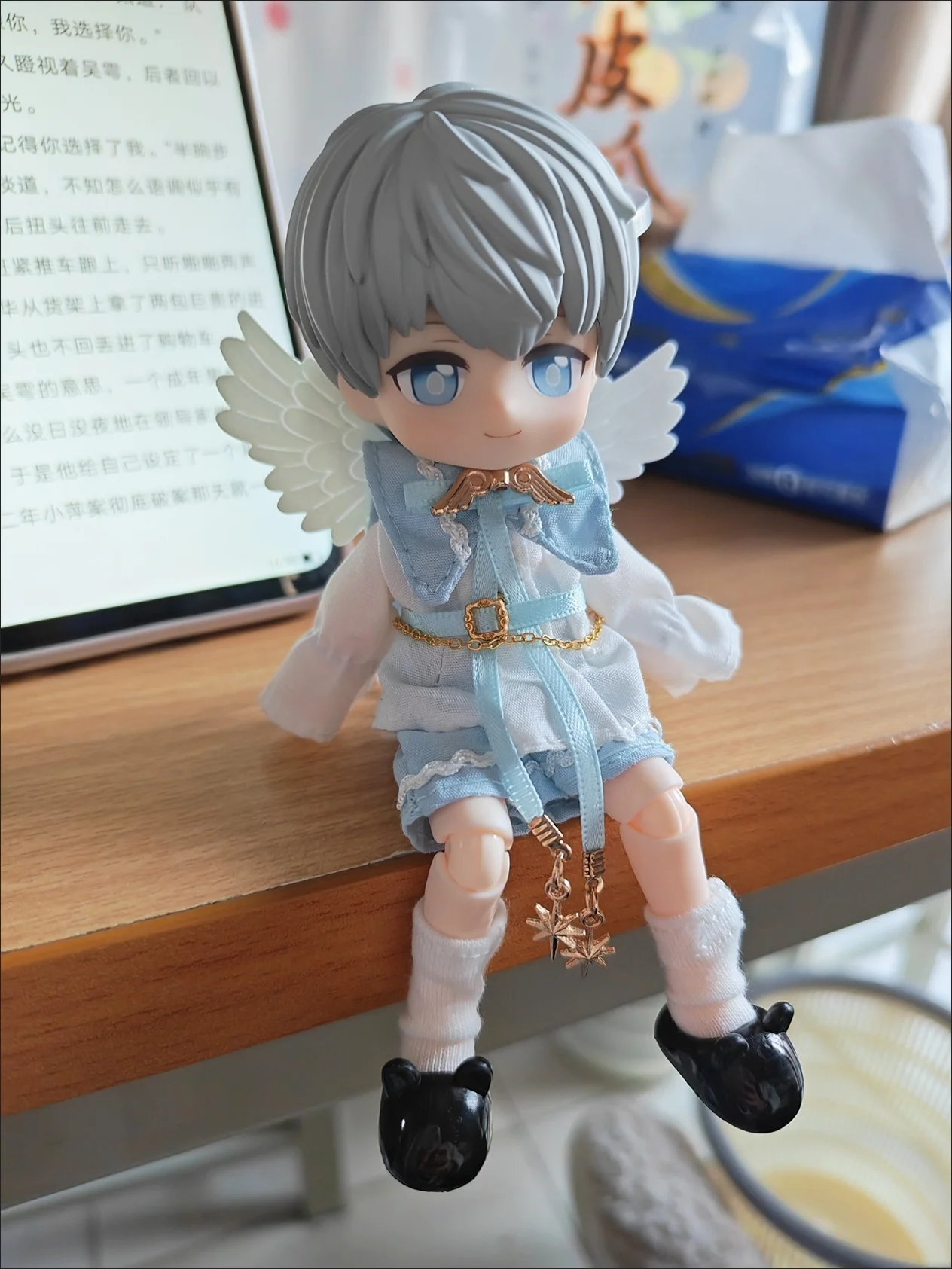 OB11 Angel Prince Outfit Set for 1/12 BJD Dolls, White Wing Blue Shawl Shirt Shorts with Crown Accessories (Doll Not Included) 3