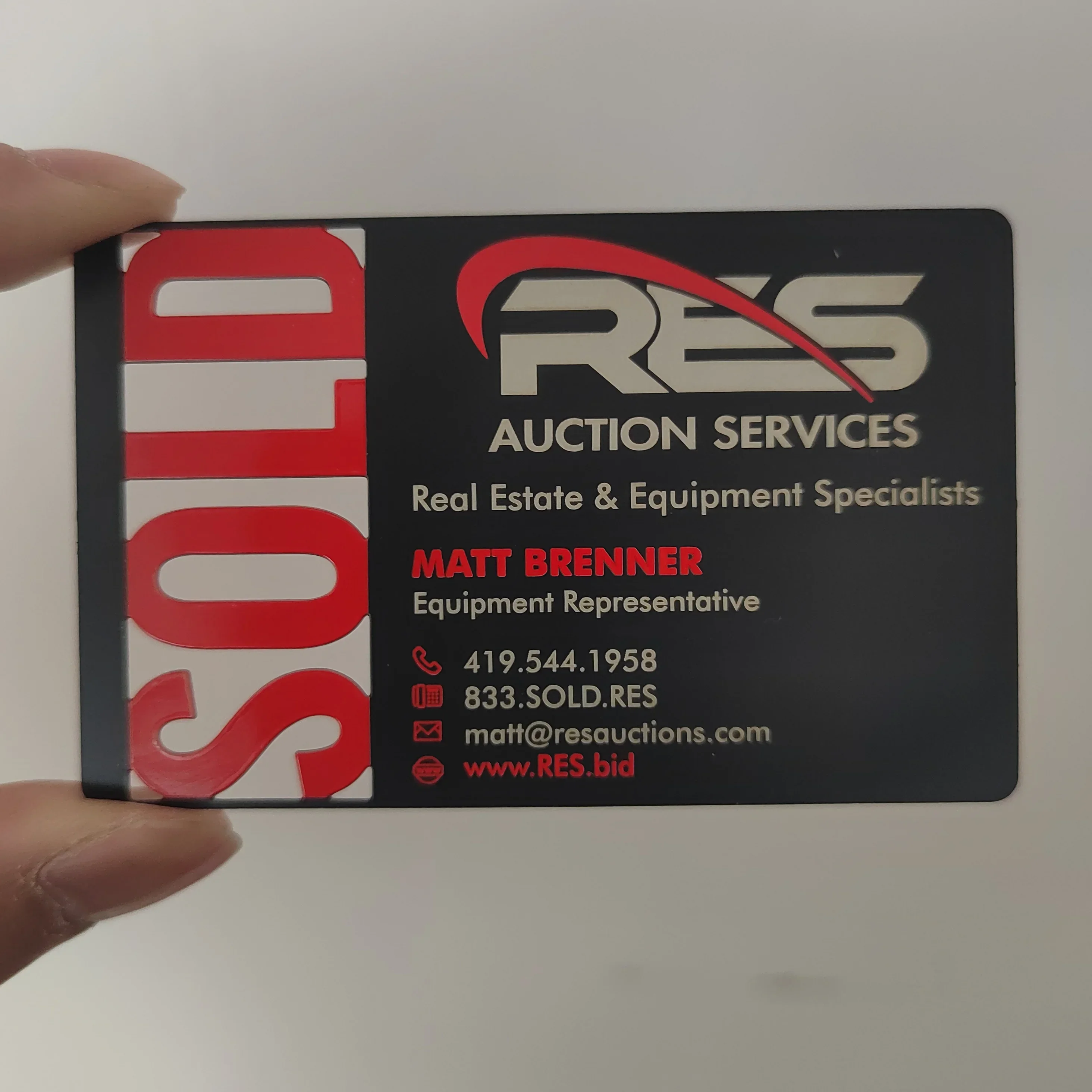 

High-end Business Metal Business Cards Matte Black Hollow Fashion Design Wholesale Metal Business Cards