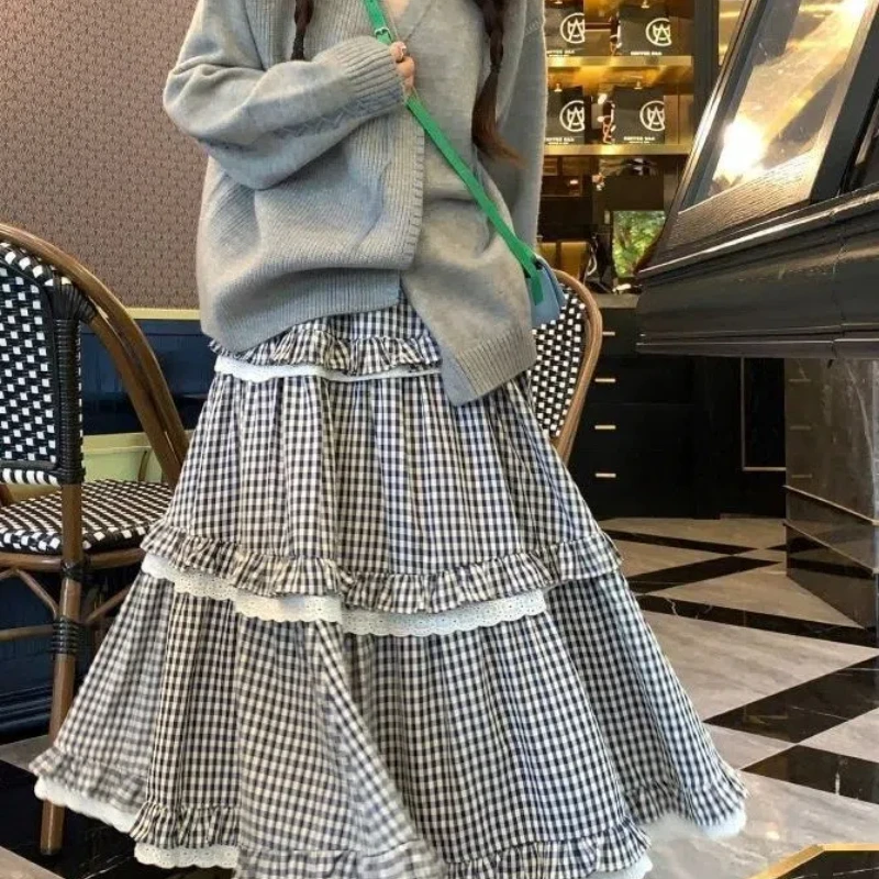 

Gentle College Style Design Checkered Cake Skirt High Waist Slimming A-line Skirt for Women