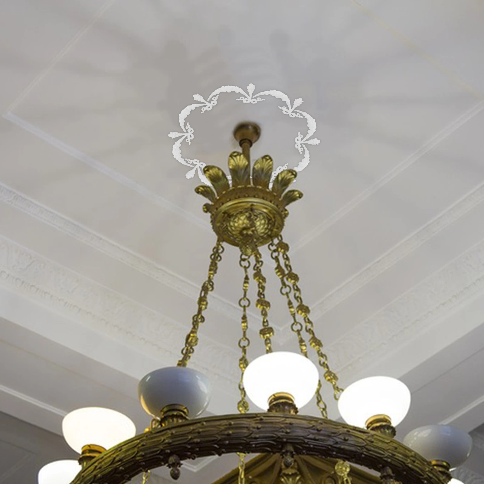

Sturdy Ceiling Medallion Chandelier Applique Bowknot European Style Unpainted Onlay For Wall Door Cabinet Furniture Light