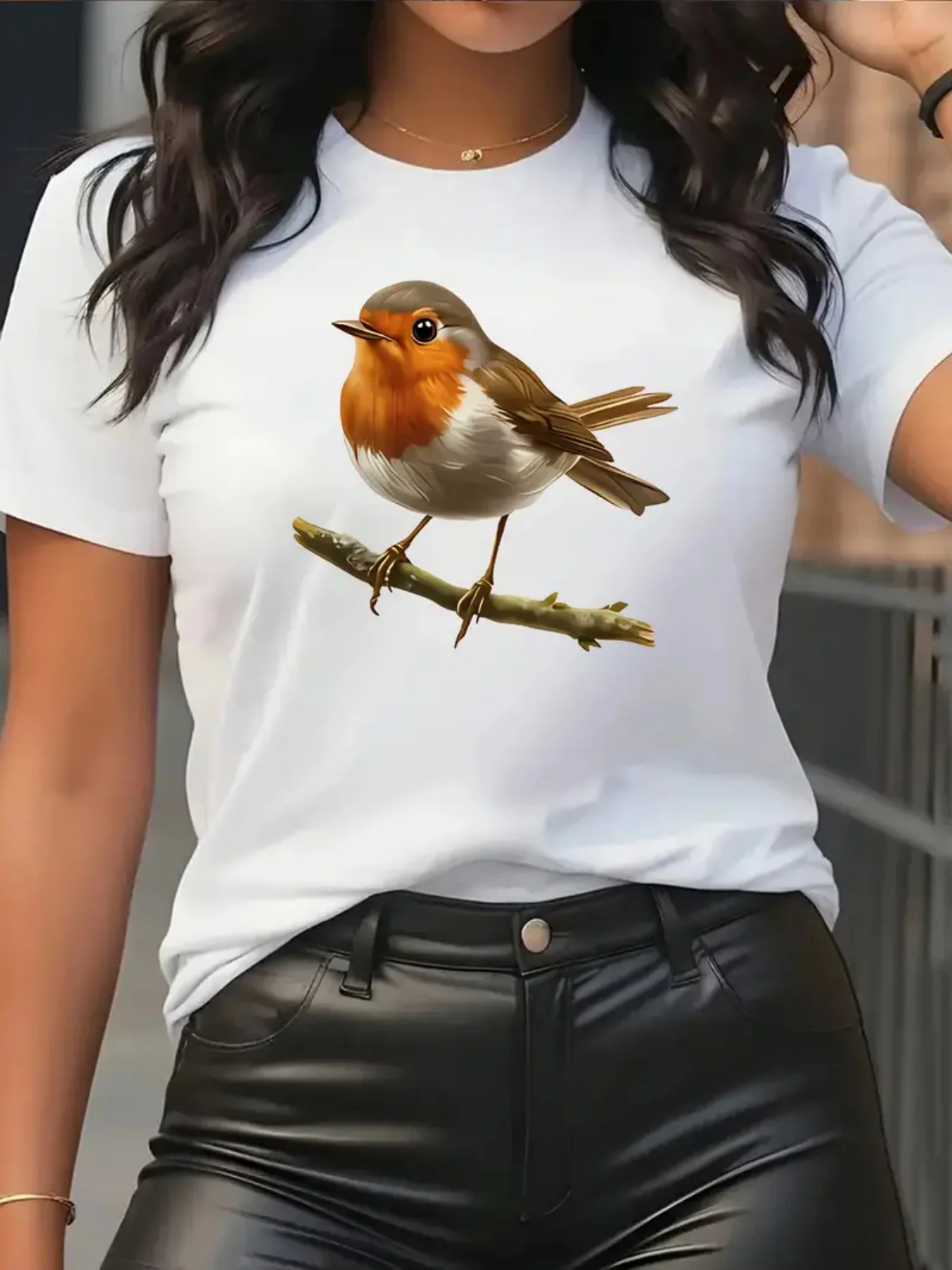 Ladies' Cardinals and Branch Pattern Casual T-shirt Soft Pink Round Neck Comfortable Fit Convenient Care Clothing Casual Style