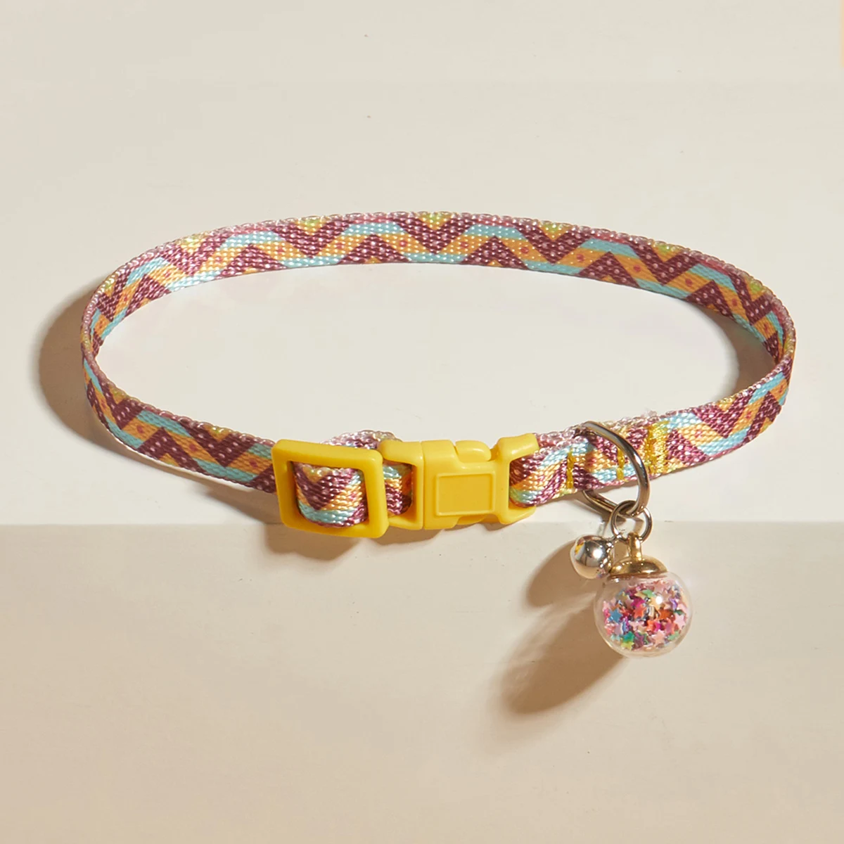 Nur süßes Katzenhalsband für Kätzchen und Welpen, Haustierhalsband mit Anhänger, Glocken, bedrucktem Muster, trendigem, verstellbarem, dekorativem Halsring – Detail 9