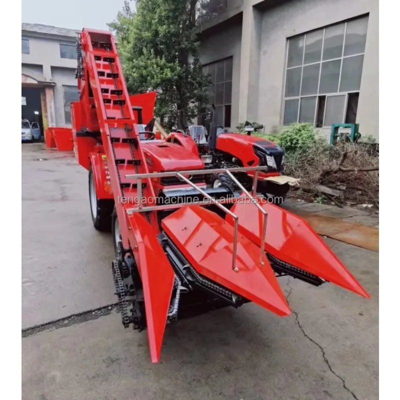 Mini Customized Corn Peeling 35hp Tractor New Corn Combine Harvester Maize Harvesting Machine Mini Maize Harvester