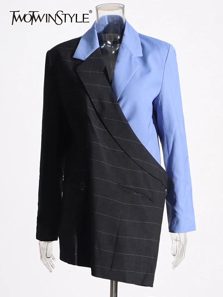 TWOTWINSTYLE Blazer Casual a quadri per donna colletto stropicciato manica lunga Blazer a colori con successo irregolare abbigliamento moda femminile 2023