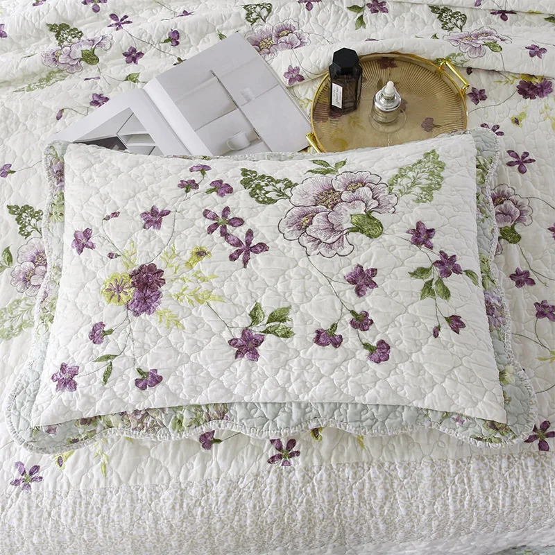 Purple Embroidered Quilt Set, 3-Piece All Season Bedding Set, Cotton Bedspread with Pillowcase, Lightweight Quilted Bed Cover