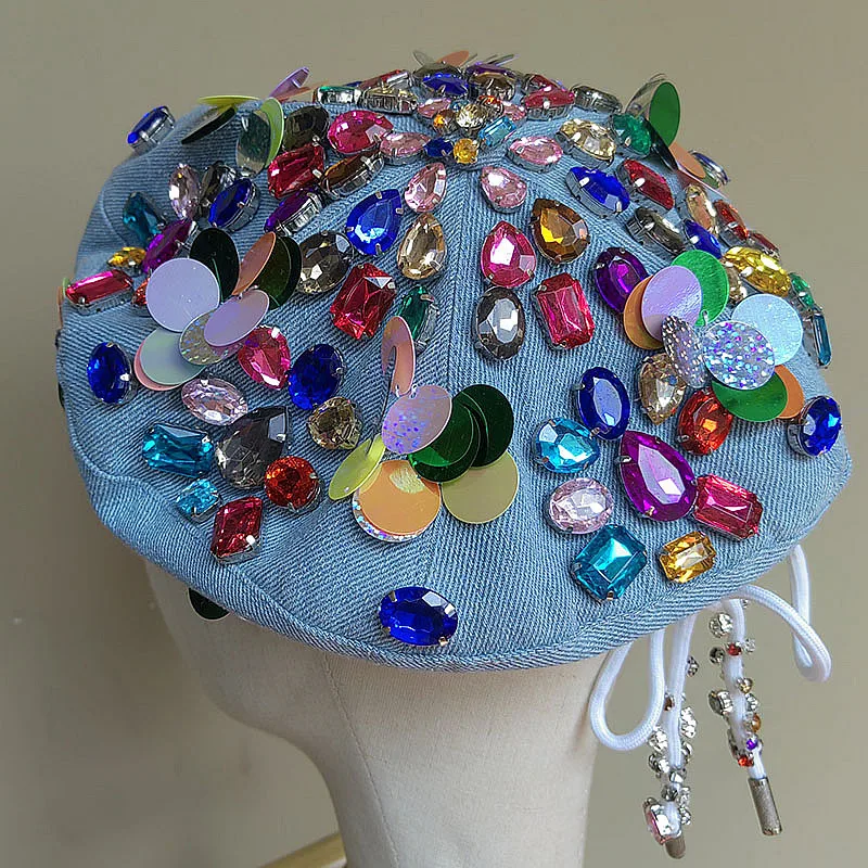 2022 beret rhinestone cekiny nowe jasnoniebieskie dżinsy fala marki hip-hop etap mężczyzn i kobiet z tym samym beret rhinestone