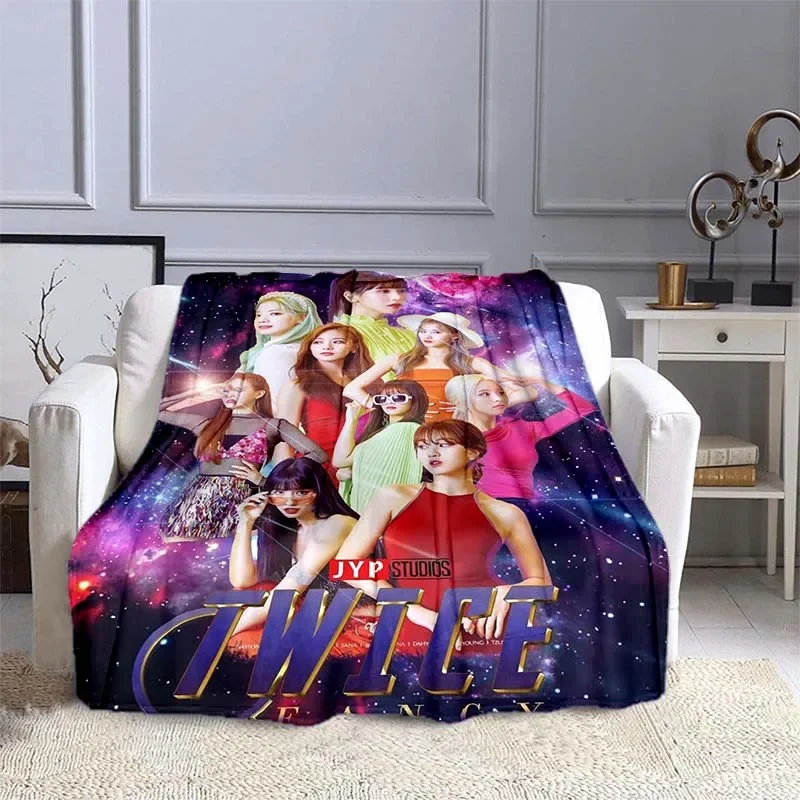 Kpop Twice Custom Blankets Printed Sofa Bed Cover Soft and Soft Warm Flannel Throw Blankets Gift Thin Blankets for Beds Funs